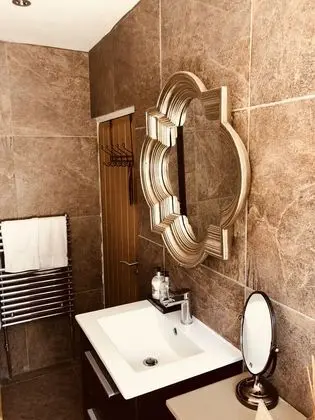 Deluxe Süit, 2 Yatak Odası, Bağlantılı Odalar