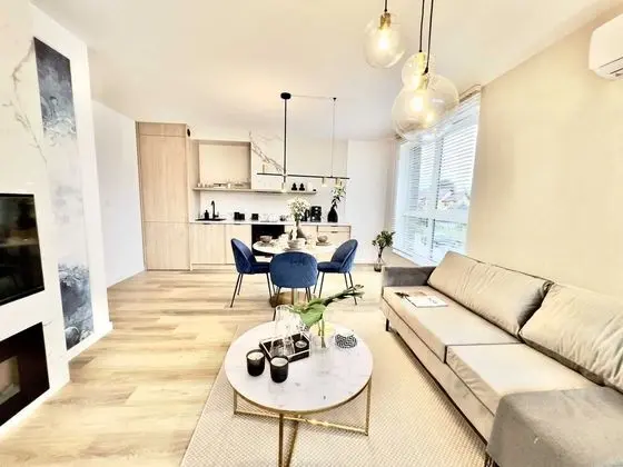 Deluxe Apart Daire