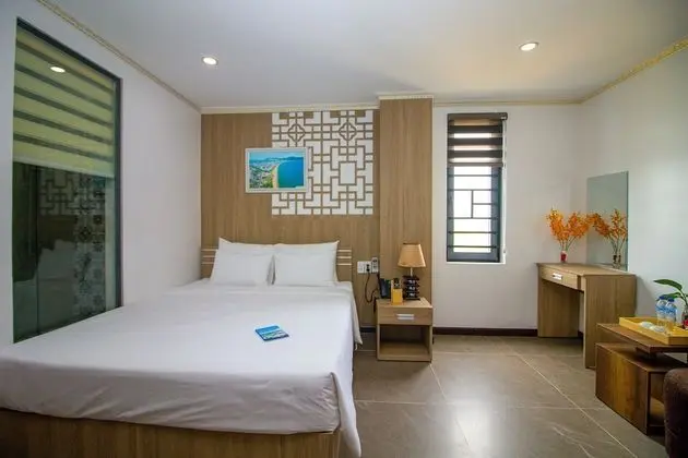 Deluxe Tek Büyük Yataklı Oda