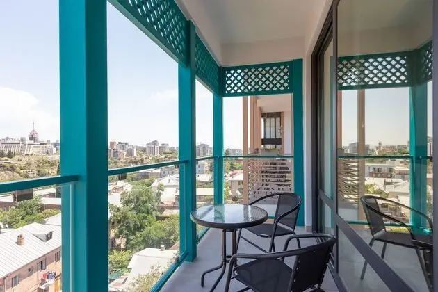 Deluxe Tek Büyük veya İki Ayrı Yataklı Oda