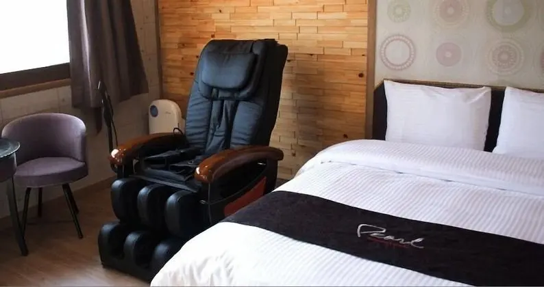 Business Tek Büyük Yataklı Oda