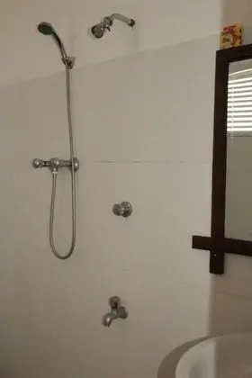 Comfort Tek Büyük Yataklı Oda, Sigara İçilmez, Bahçe Manzaralı