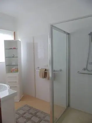 Oda, Ortak Banyo, Dağ Manzaralı