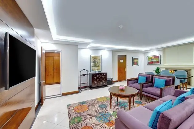 Deluxe Süit, 1 Yatak Odası, Özel Banyo, Dağ Manzaralı