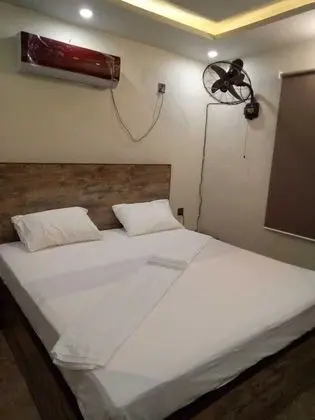 Comfort Tek Büyük Yataklı Oda