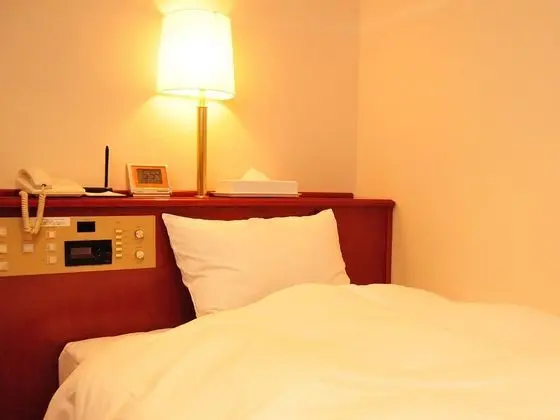 Tek Kişilik Oda, Sigara İçilebilir