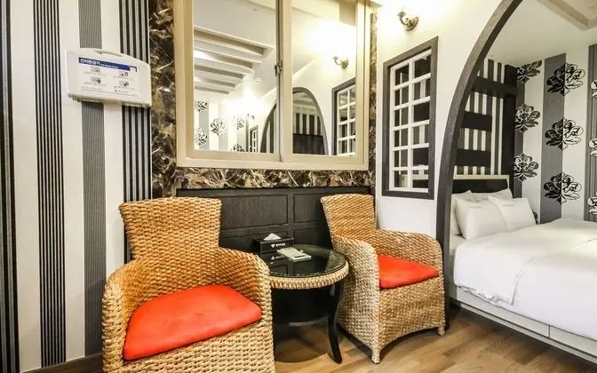 Oda (Deluxe (Netflix))