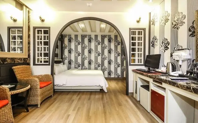 Oda (Deluxe (Netflix))