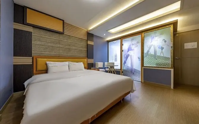 Oda (Standard (Netflix))