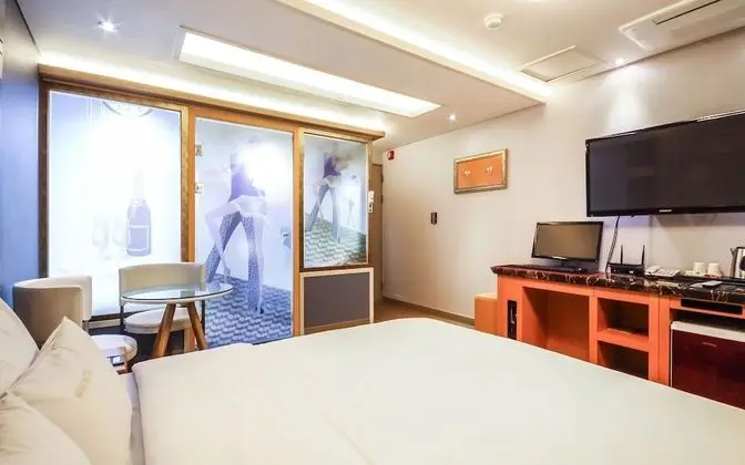 Oda (Standard (Netflix))