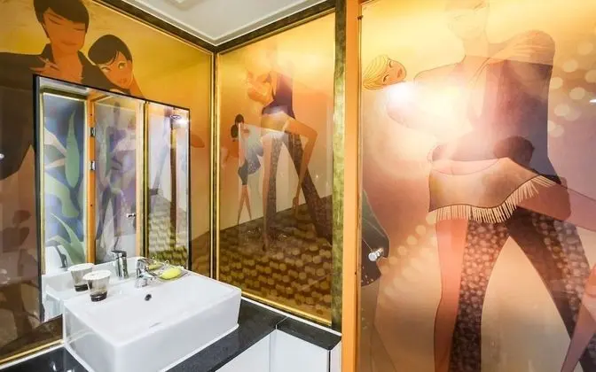 Oda (Standard (Netflix))