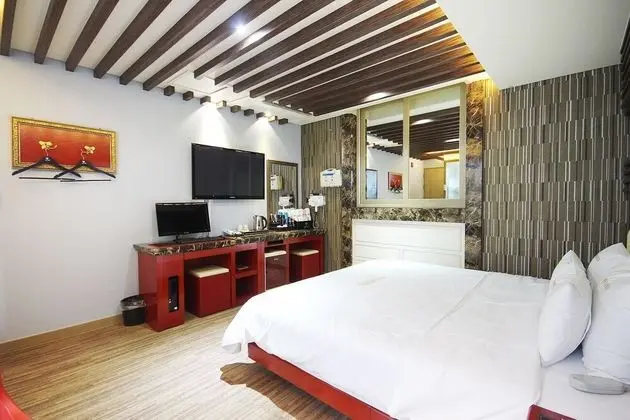 Oda (Standard (Netflix))