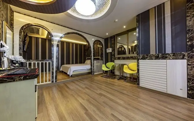 Oda (VIP (Large King Ondol Netflix availab)