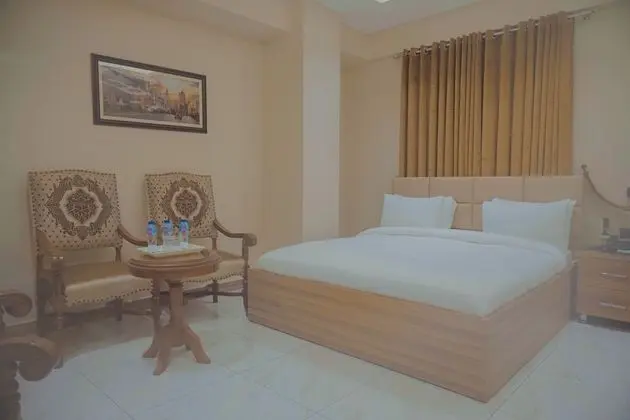 Deluxe Tek Büyük Yataklı Oda