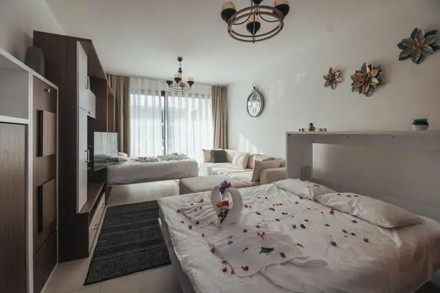 Studio Daire, Bahçe Manzaralı, Bahçe Katı