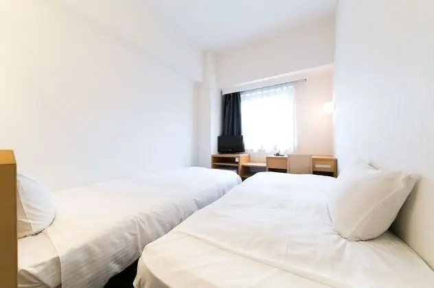 Economy İki Ayrı Yataklı Oda, Sigara İçilebilir (Petit Twin - 1 Single and 1 Extra Bed)