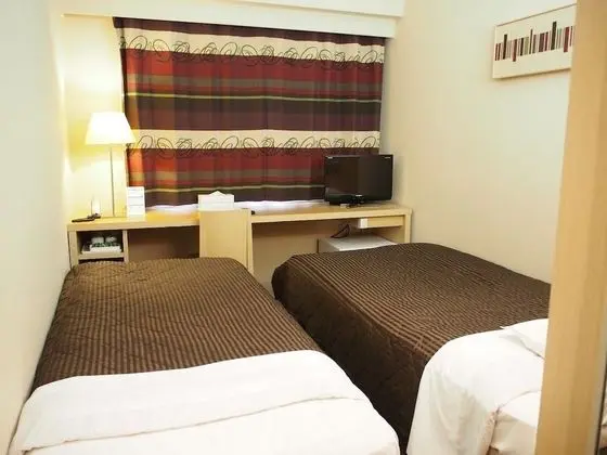 Economy İki Ayrı Yataklı Oda, Sigara İçilebilir (Petit Twin - 1 Single and 1 Extra Bed)