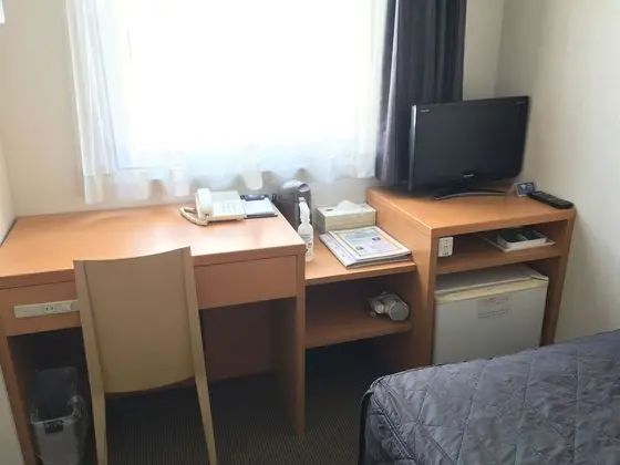 Economy İki Ayrı Yataklı Oda, Sigara İçilebilir (Petit Twin - 1 Single and 1 Extra Bed)