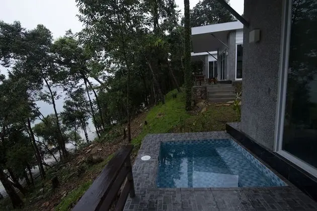 Deluxe Bungalov, 1 En Büyük (King) Boy Yatak, Kişiye Özel Havuzlu, Bahçe Manzaralı