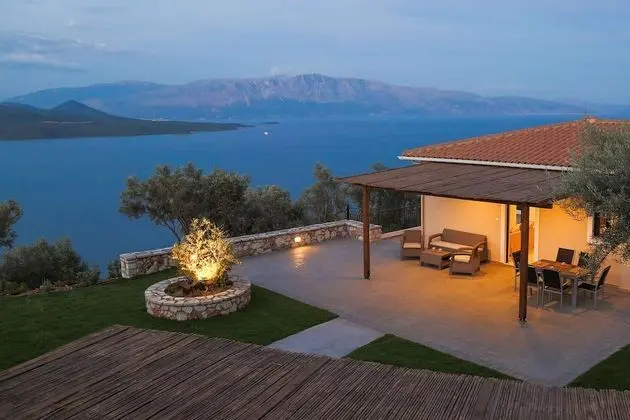 Deluxe Villa