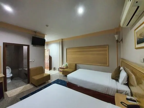 Superior Zone Resort
