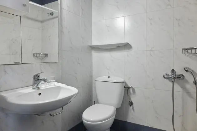 Üç Kişilik Oda (2 adults + 1 child)