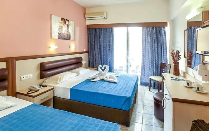 Üç Kişilik Oda (2 adults + 1 child)