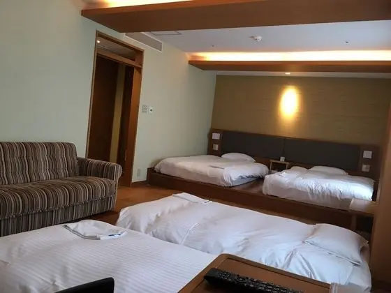 Family Süit, Sigara İçilmez