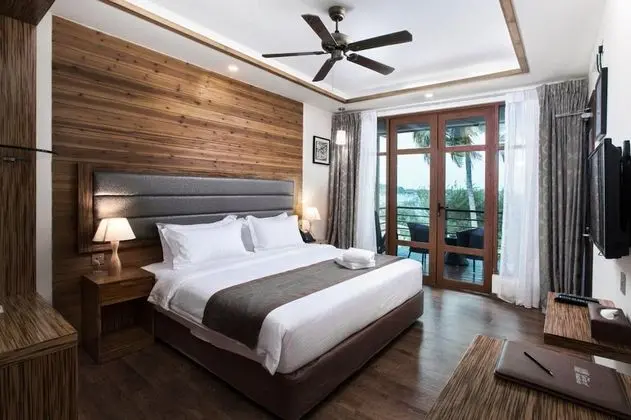 Deluxe Tek Büyük Yataklı Oda, 1 En Büyük (King) Boy Yatak, Veranda, Plaj Manzaralı