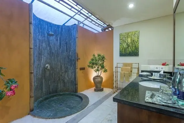 Suar Superior Room