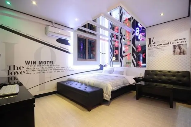 Oda (Special Room (Netflix))