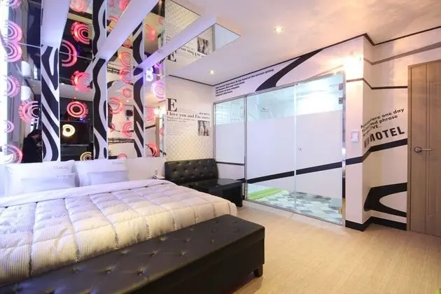 Oda (Special Room (Netflix))