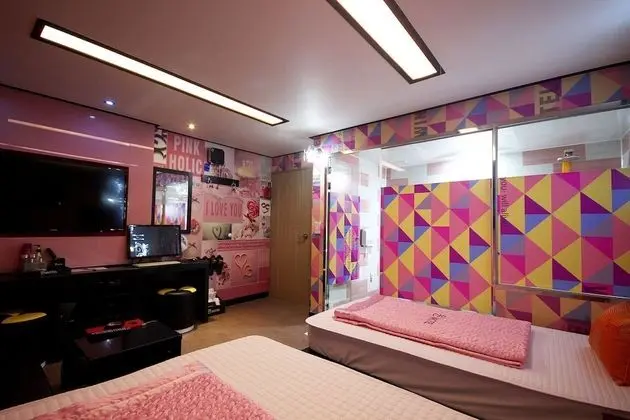 Oda (Special Room (Twin/Netflix))