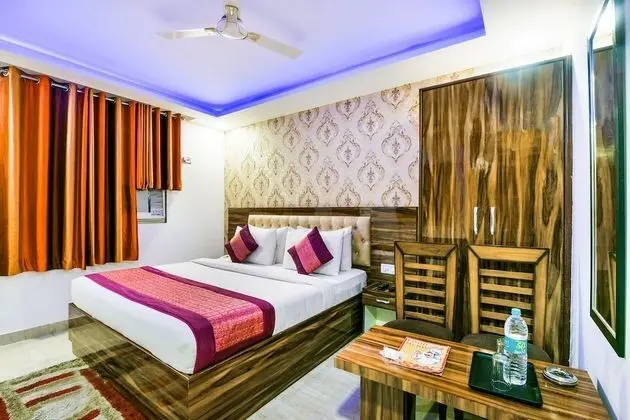 Deluxe Oda, 1 En Büyük (King) Boy Yatak, Şehir Manzaralı