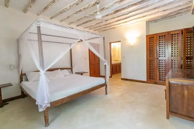 Villa, 3 Yatak Odası, Teras, Havuz Manzaralı