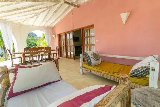 Villa, 3 Yatak Odası, Teras, Havuz Manzaralı