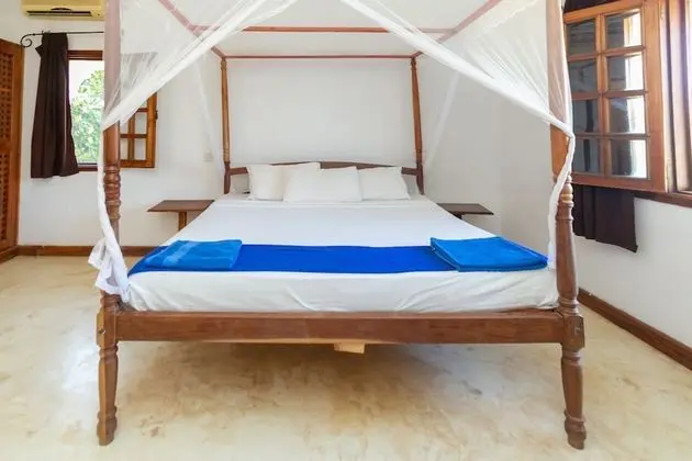 Villa, 4 Yatak Odası, Teras, Havuz Manzaralı