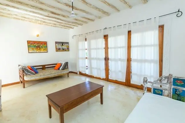 Villa, 4 Yatak Odası, Teras, Havuz Manzaralı
