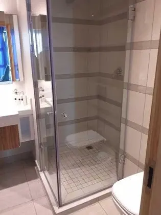 Business Üç Kişilik Oda