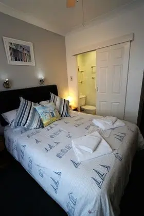 Tek Büyük Yataklı Oda, Banyolu/Duşlu (Small - Room 3)