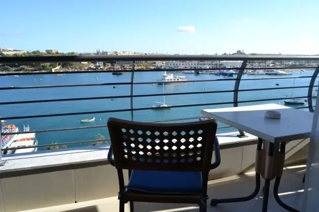 Apart Daire, 2 Yatak Odası, Balkon, Deniz Manzaralı