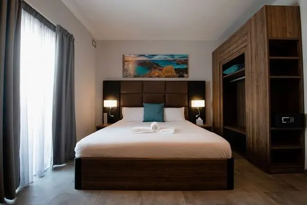 Standard Tek Büyük veya İki Ayrı Yataklı Oda, Balkon, Şehir Manzaralı