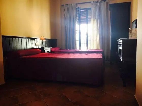 Classic Tek Büyük veya İki Ayrı Yataklı Oda