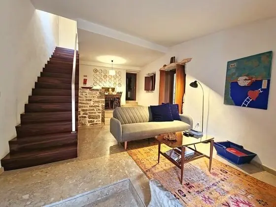 Villa, Vadi Manzaralı (Nespereira)