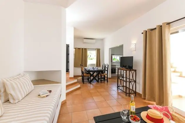 Standard Apart Daire, 2 Yatak Odası