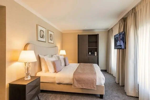 Comfort Tek Büyük veya İki Ayrı Yataklı Oda, Avlu Manzaralı
