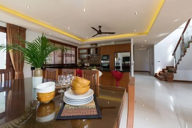 Villa, 4 Yatak Odası (excl. electricity surcharge)