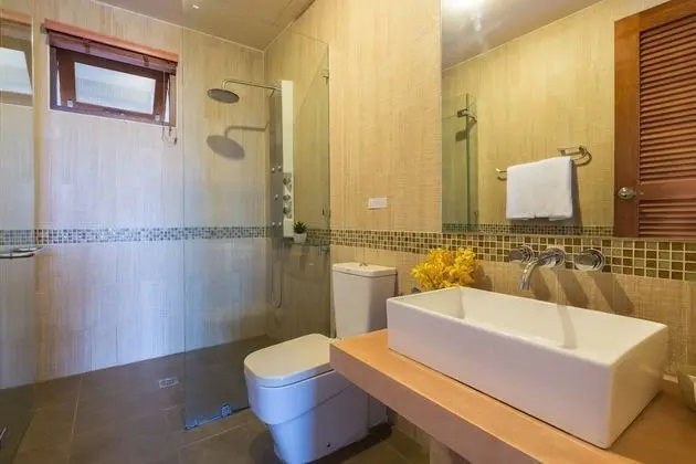 Villa, 4 Yatak Odası (excl. electricity surcharge)