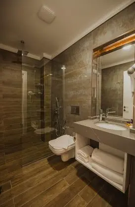 Deluxe Twin Room with Garden and Terrace