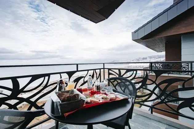 Executive Suite with Balcony and Sea View